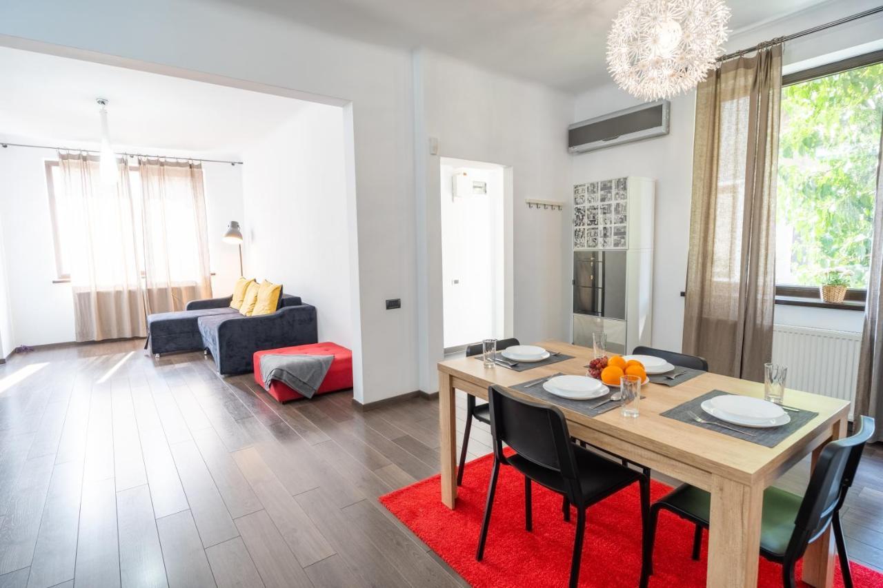 Cozy & Spacious Flat Near Victoriei Square Bukarest Exterior foto